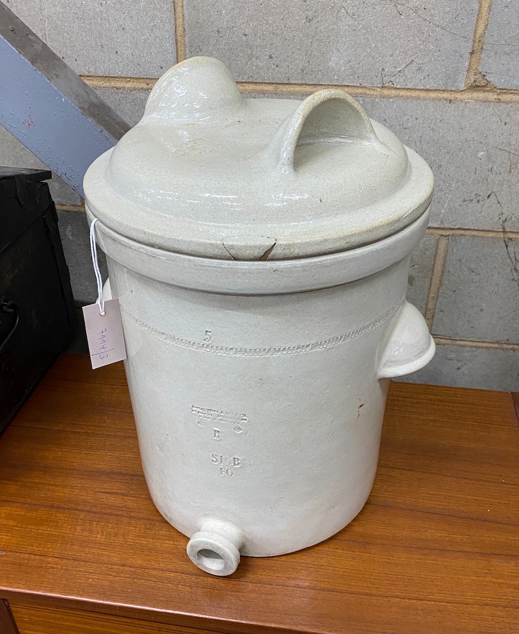 A Victorian Doulton & Co. stoneware water filter, height 50cm